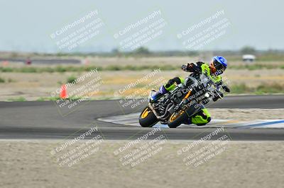 media/Apr-18-2025-TrackDaz (Fri) [[45f5874c44]]/C Group/Session 1 (Turn 7)/